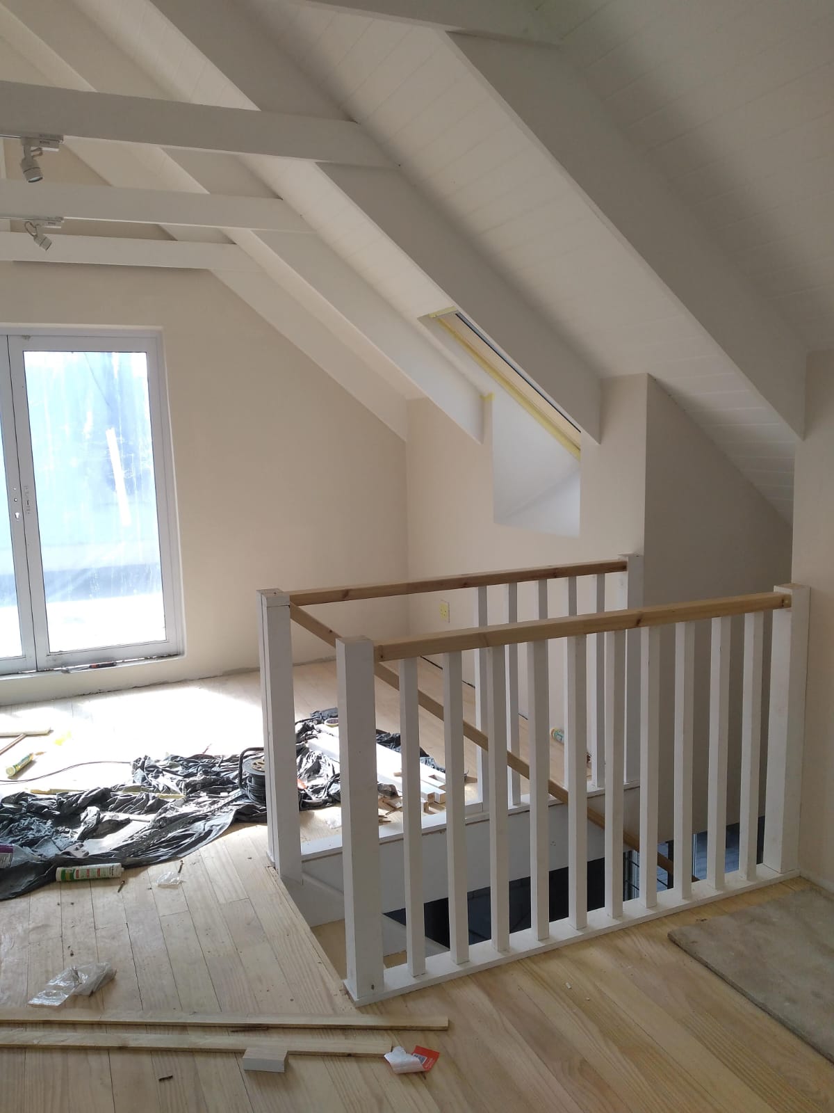 WhatsApp Image 2025-12-17 at 09.11.18_9a830260 WhatsApp Image 2025-12-17 at 09.11.18_9a830260